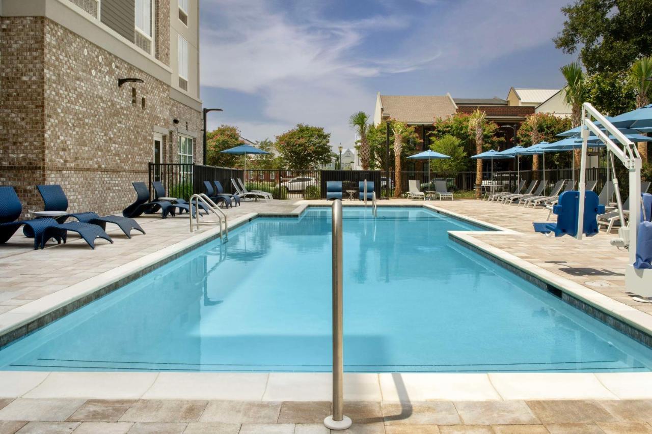Hilton Garden Inn Pensacola Downtown Buitenkant foto